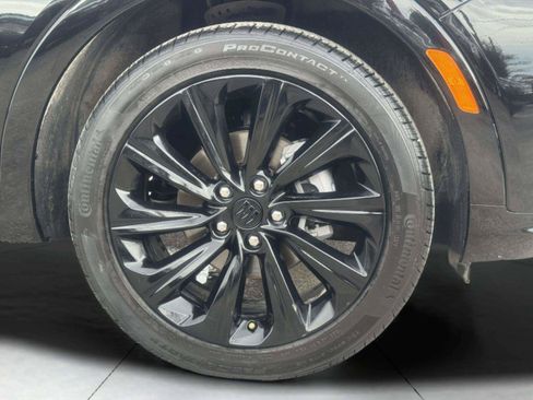 Used 2025 Buick Envista Avenir FWD image 65