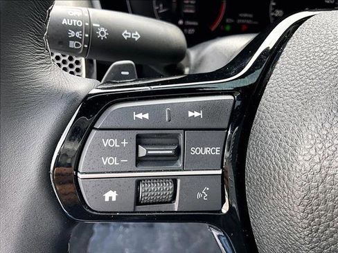 Used 2025 Honda Civic Sport image 19