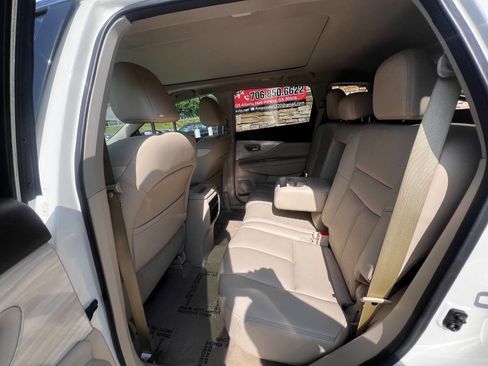 Used 2015 Nissan Murano Platinum w/ Platinum Technology Package AWD/4WD image 14