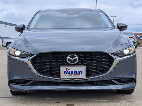 Used 2022 MAZDA MAZDA3 s image 2