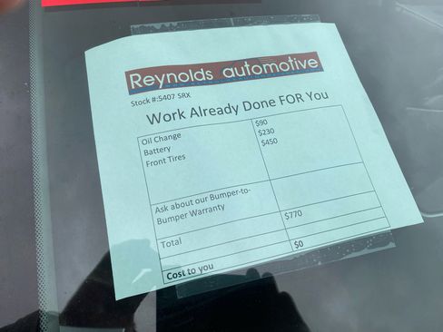 Used 2016 Cadillac SRX Luxury image 3