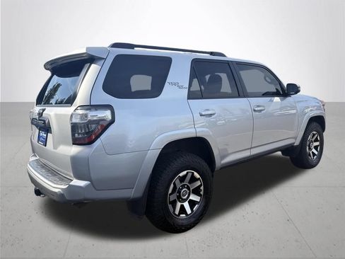 Used 2019 Toyota 4Runner TRD Off-Road Premium AWD/4WD image 6