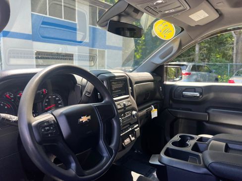 Certified 2023 Chevrolet Silverado 1500 Custom AWD/4WD image 14