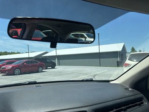 Used 2019 Honda HR-V LX image 20