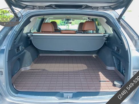 Used 2020 Subaru Outback Touring XT AWD/4WD image 6