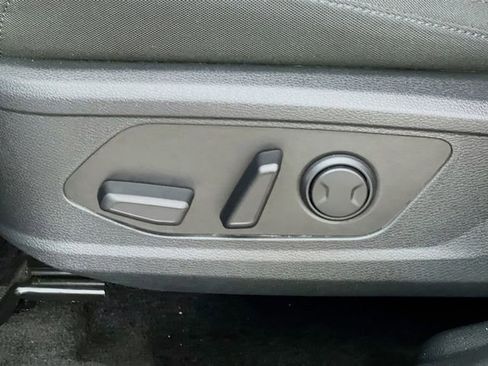 Used 2026 Kia Sportage LX w/ LX Convenience Package image 11