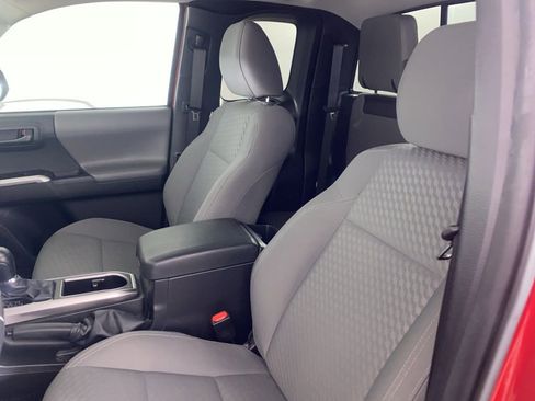 Used 2023 Toyota Tacoma SR5 w/ SR5 Appearance Package image 11