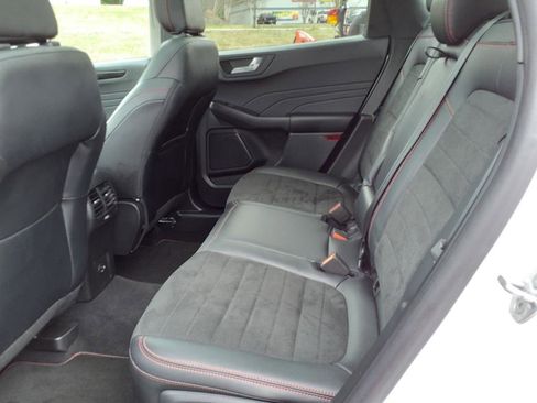 Used 2022 Ford Escape SEL w/ SEL Stealth AWD Package image 15