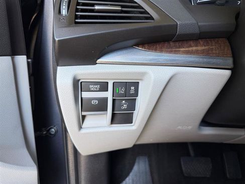 Used 2018 Acura MDX SH-AWD w/ Technology Package image 32