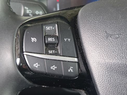 Used 2024 Ford Escape Active AWD/4WD image 6