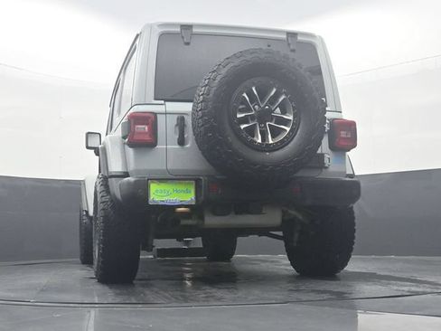 Used 2024 Jeep Wrangler Unlimited Rubicon 392 AWD/4WD image 32