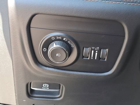 Certified 2021 Jeep Grand Cherokee L Summit AWD/4WD image 27