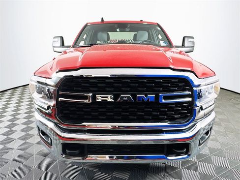 Used 2024 RAM 2500 Big Horn w/ Bed Utility Group image 2