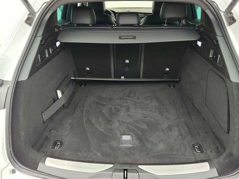 Used 2024 Maserati Grecale GT image 19