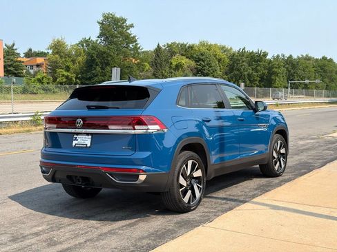 Certified 2026 Volkswagen Atlas Cross Sport SE AWD/4WD image 12