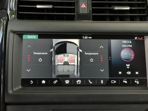 Used 2020 Land Rover Discovery SE image 22