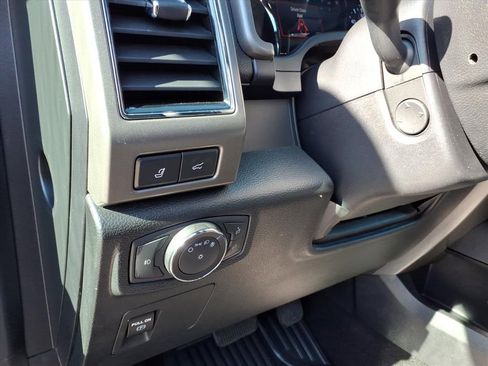 Used 2020 Ford Expedition XLT w/ Equipment Group 202A image 24