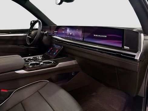 Used 2025 Cadillac Escalade ESV Premium Luxury w/ LPO, Floor Liner Package image 30