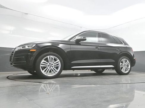 Used 2020 Audi Q5 2.0T Premium Plus AWD/4WD image 33