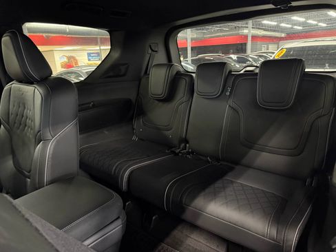 Used 2025 INFINITI QX80 Autograph w/ Premium Cargo Package image 18