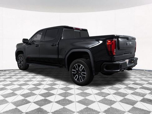 Certified 2025 GMC Sierra 1500 AT4 w/ AT4 Premium Package AWD/4WD image 16