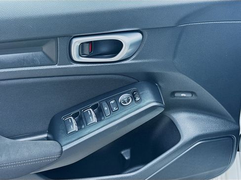 Certified 2024 Honda Civic Sport image 15