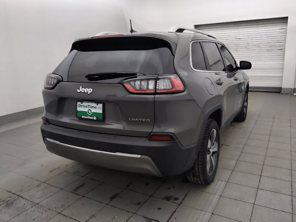 Used 2019 Jeep Cherokee Limited FWD image 9