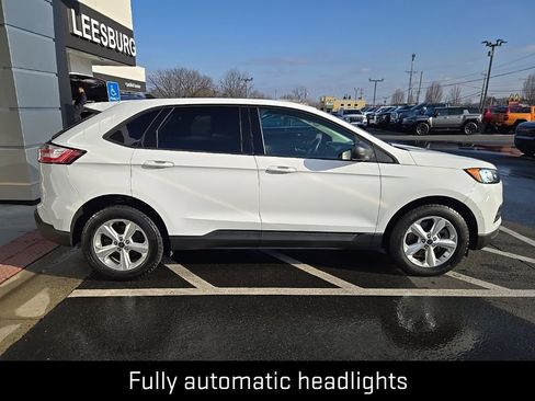 Used 2021 Ford Edge SE image 8