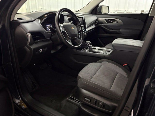 Used 2021 Chevrolet Traverse LT FWD image 33