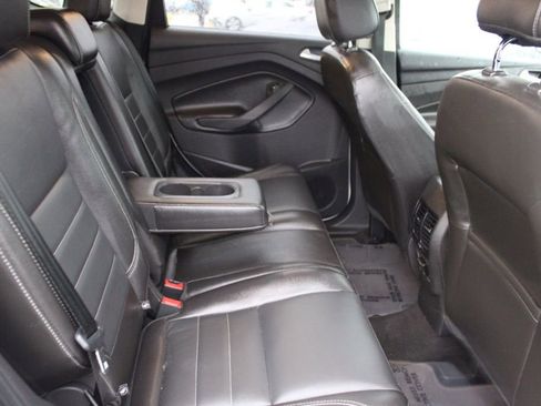 Used 2015 Ford Escape Titanium image 24