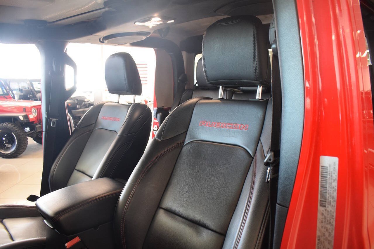 Used 2020 Jeep Gladiator Rubicon AWD/4WD image 34