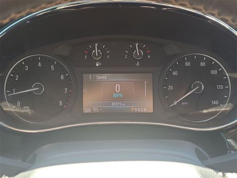 Used 2022 Buick Encore Preferred image 11