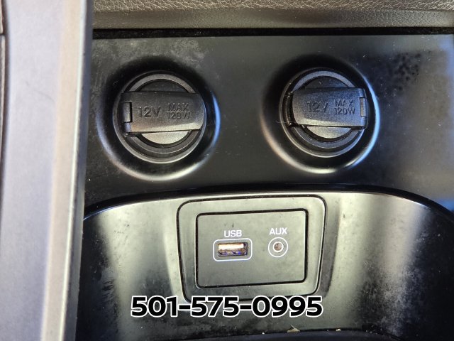 Used 2018 Hyundai Santa Fe SE FWD image 29