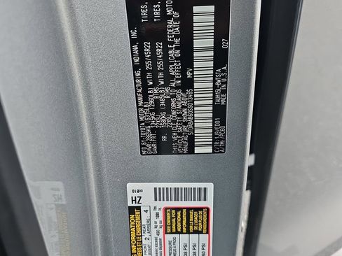 Used 2025 Lexus TX 500h AWD w/ Technology Package image 31