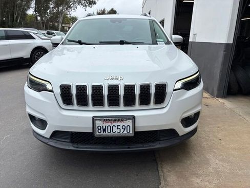 Used 2021 Jeep Cherokee Latitude Lux w/ Comfort/Convenience Group FWD image 2