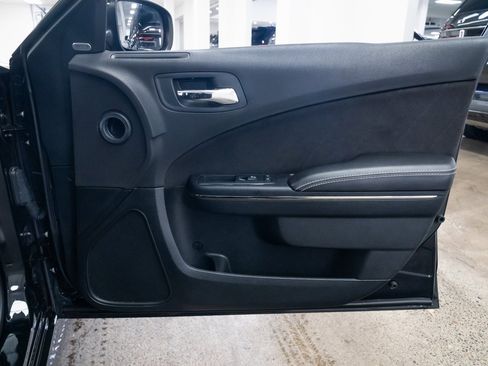 Used 2018 Dodge Charger SRT Hellcat image 24