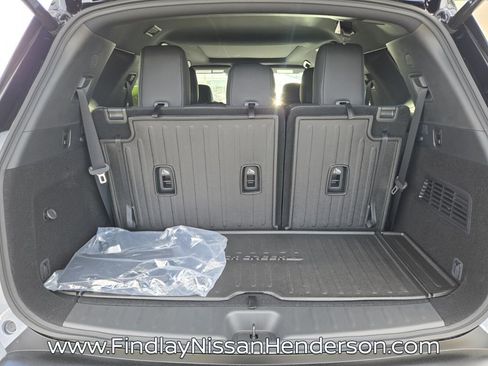 New 2026 Nissan Pathfinder Rock Creek AWD/4WD image 17