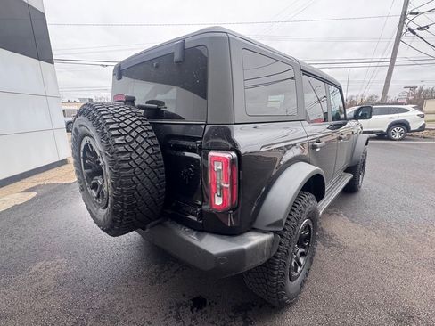 Used 2024 Ford Bronco Wildtrak image 5