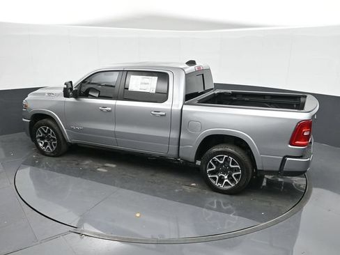 Used 2025 RAM 1500 Laramie AWD/4WD image 27