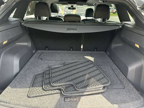 Used 2023 Volkswagen Atlas Cross Sport SEL AWD/4WD image 24