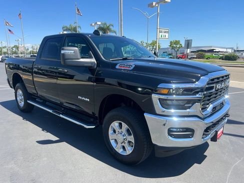 Used 2026 RAM 2500 Big Horn AWD/4WD image 11