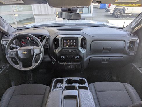Used 2025 Chevrolet Silverado 1500 Custom image 24