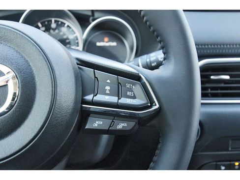 New 2025 MAZDA CX-5 AWD 2.5 S w/ Preferred Package image 15