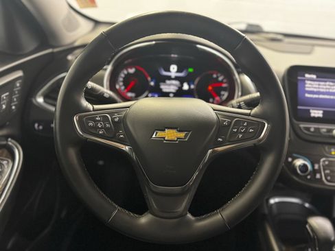 Used 2024 Chevrolet Malibu LT FWD image 21