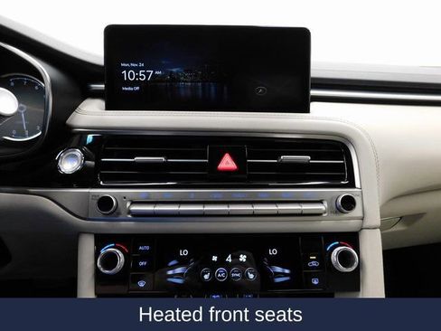 Used 2024 Genesis G70 2.5T image 26