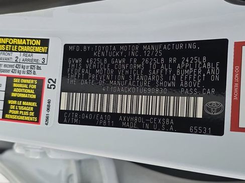 Used 2026 Toyota Camry SE w/ Convenience Package image 35