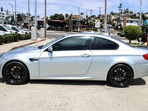 Used 2012 BMW M3 Coupe RWD image 2