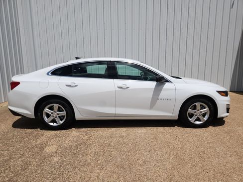 Used 2024 Chevrolet Malibu LS FWD image 23
