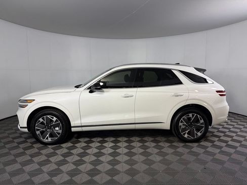 Used 2026 Genesis Electrified GV70 AWD/4WD image 9