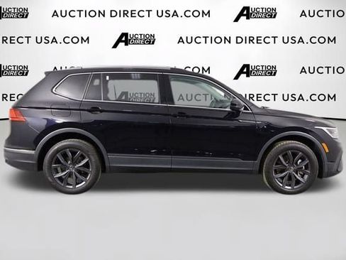 Used 2023 Volkswagen Tiguan SE FWD image 47